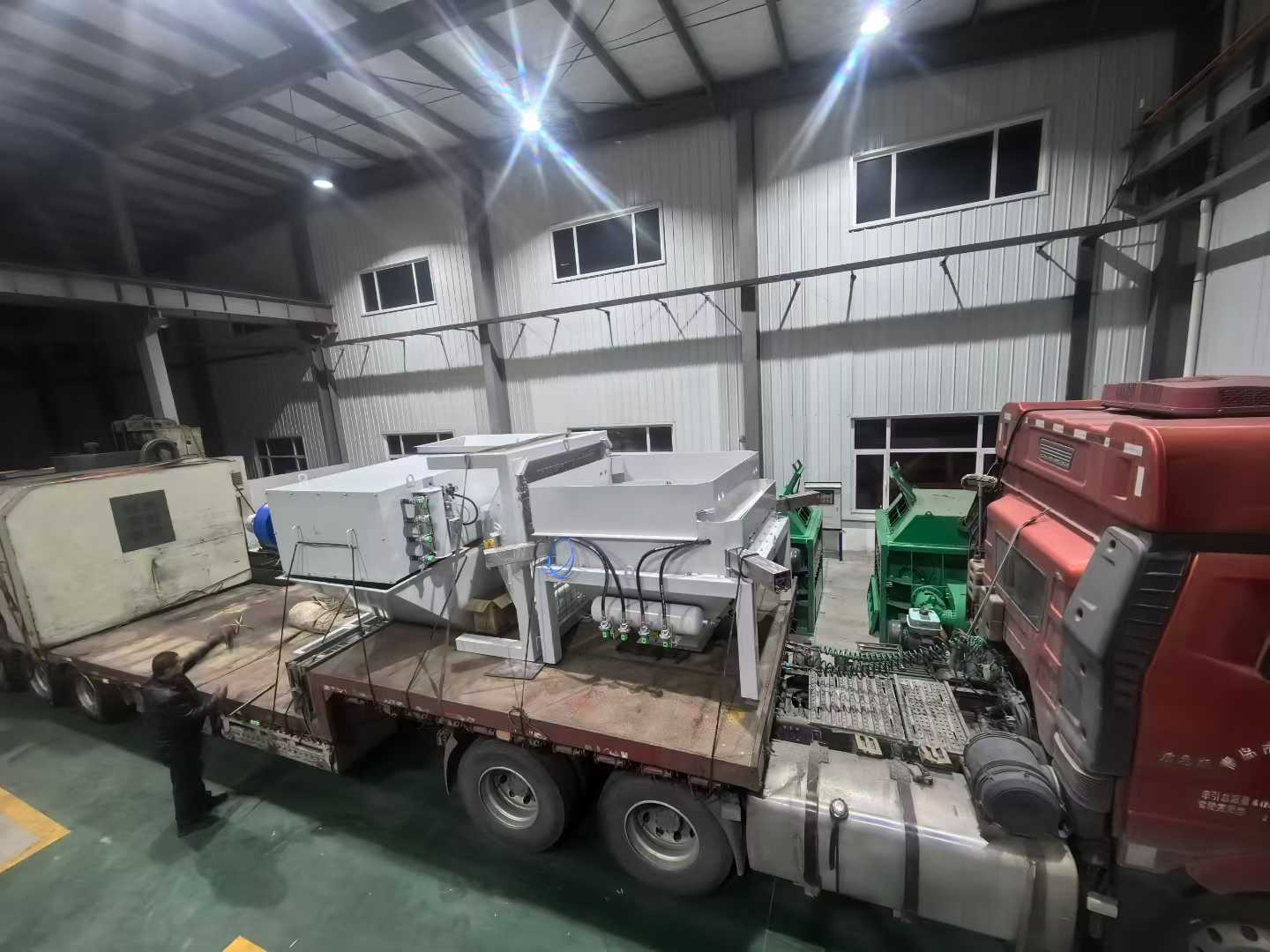 青岛迪泰自动化：立轴行星式搅拌机与实验室搅拌机定制专家，赋能多行业高效混合